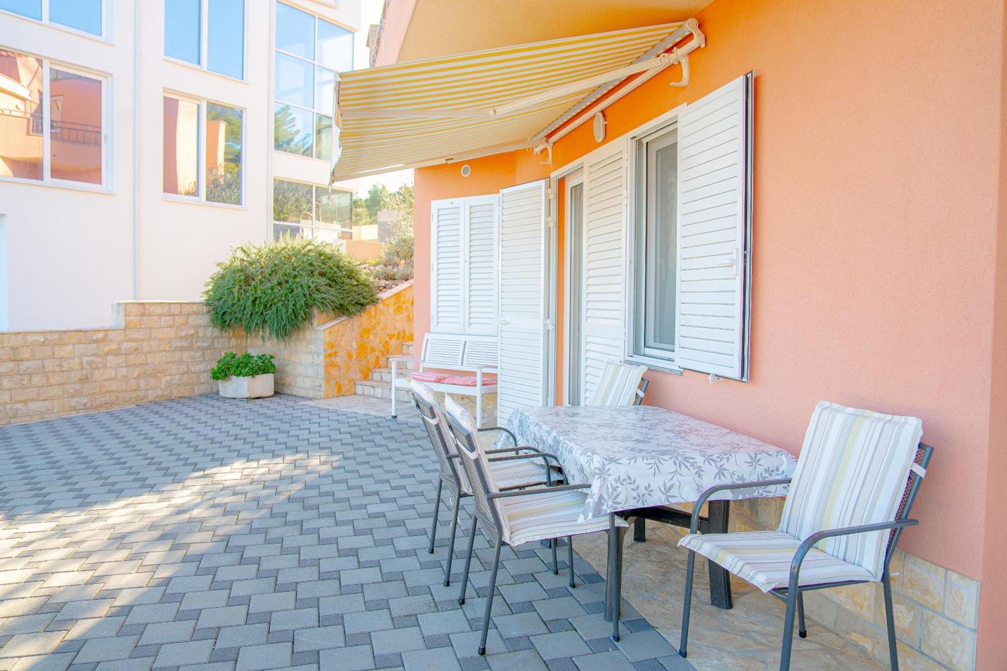 Regina Del Mare Apartment Slatine Exterior foto