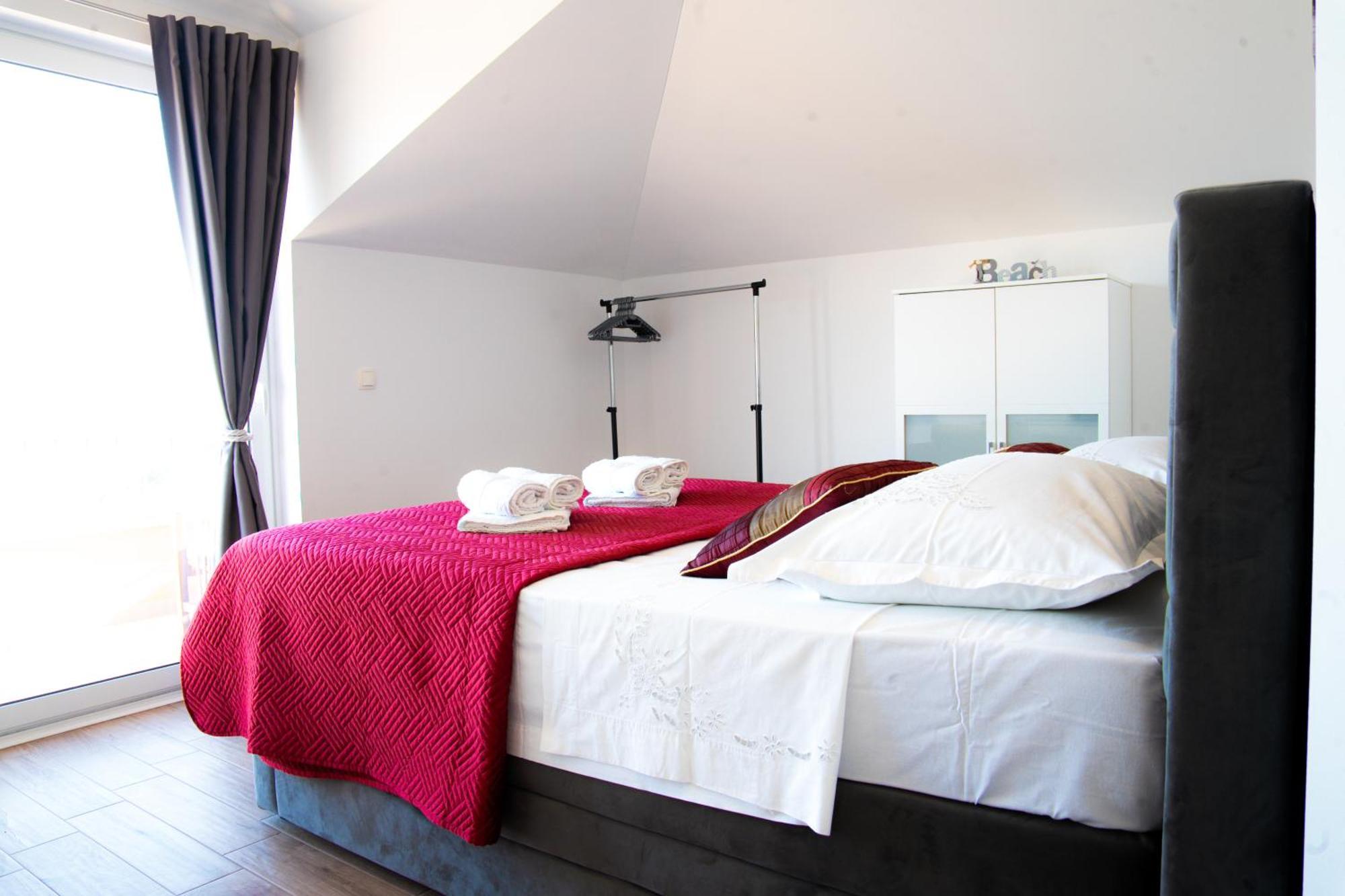 Regina Del Mare Apartment Slatine Exterior foto