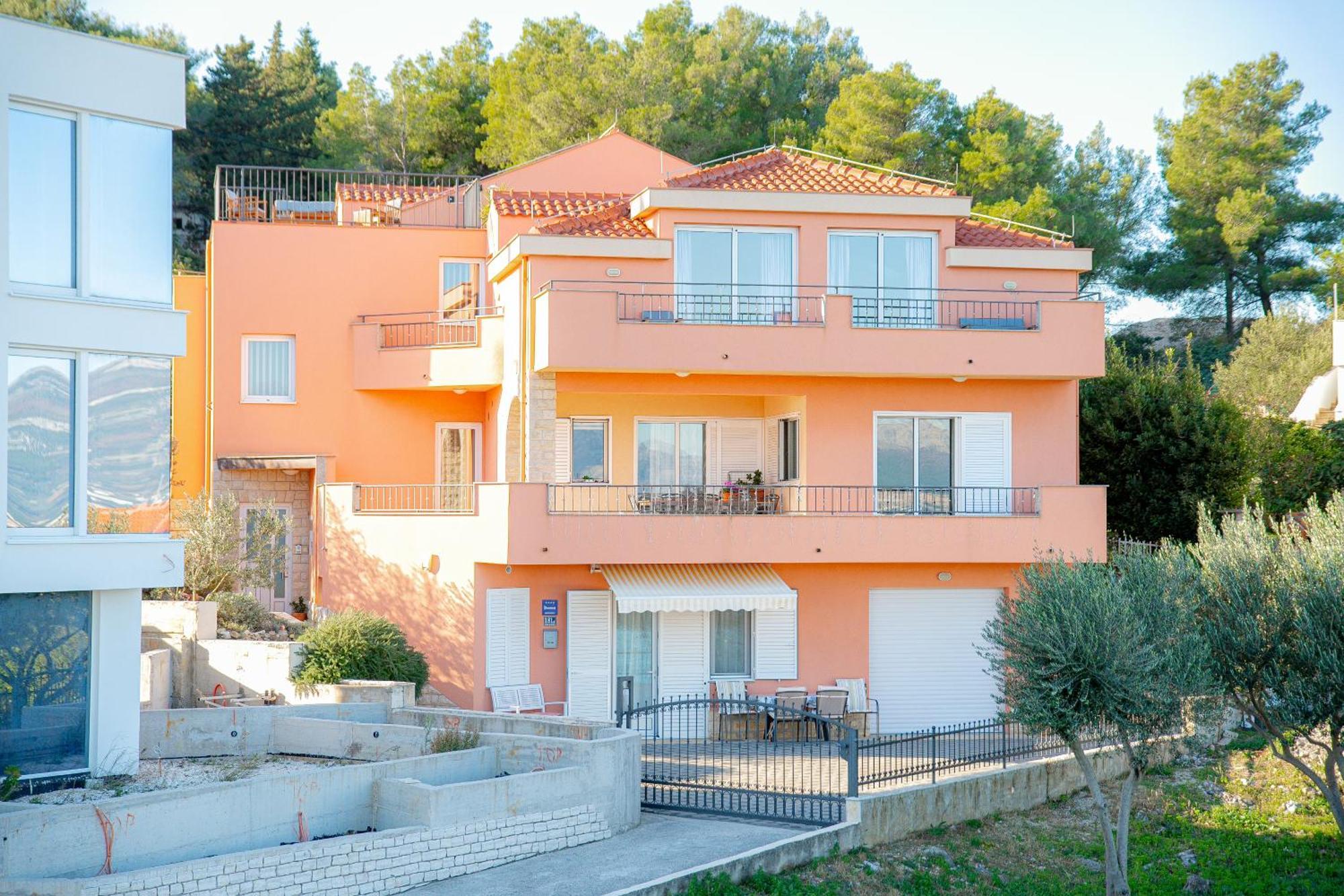 Regina Del Mare Apartment Slatine Exterior foto