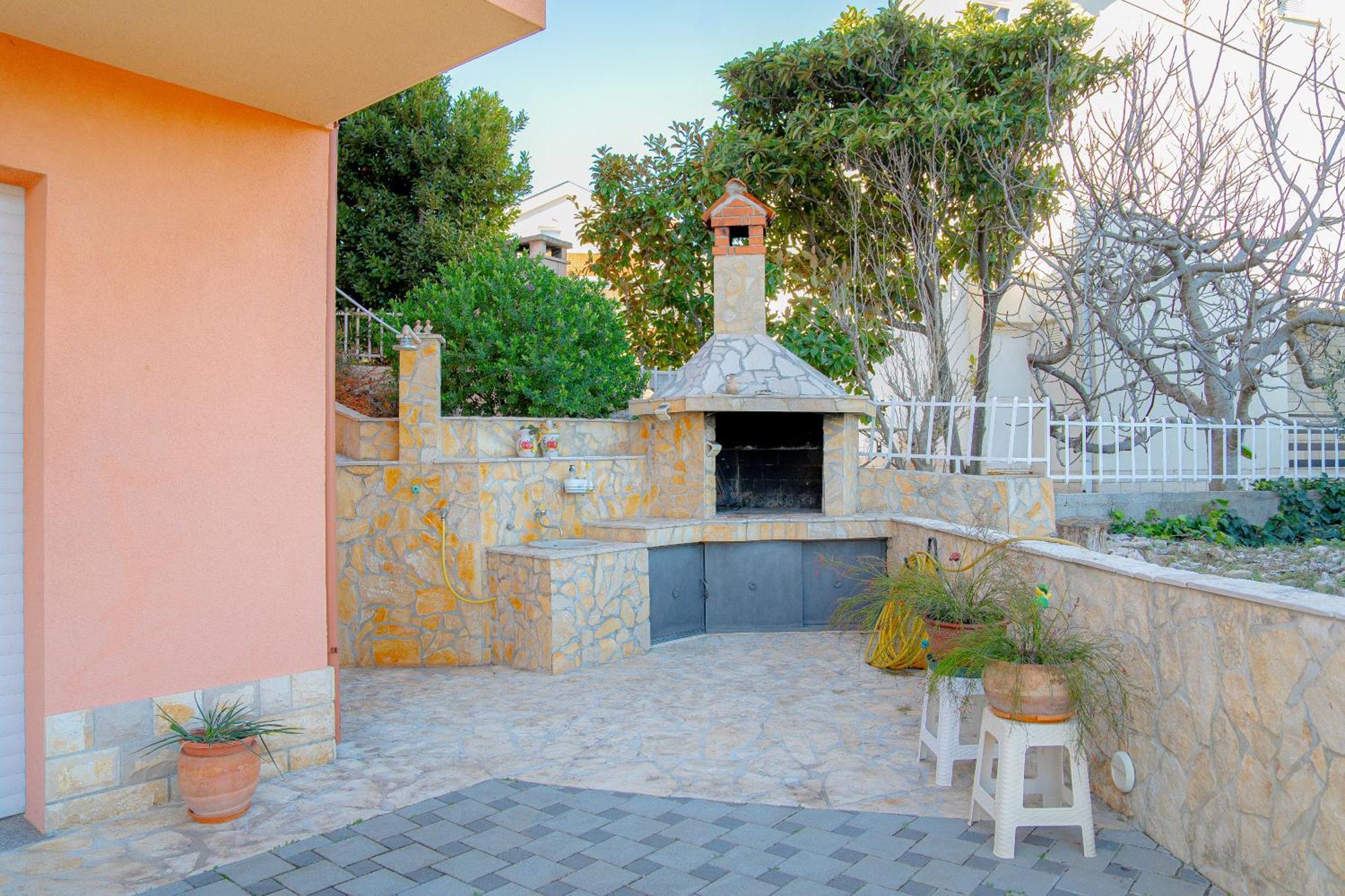Regina Del Mare Apartment Slatine Exterior foto